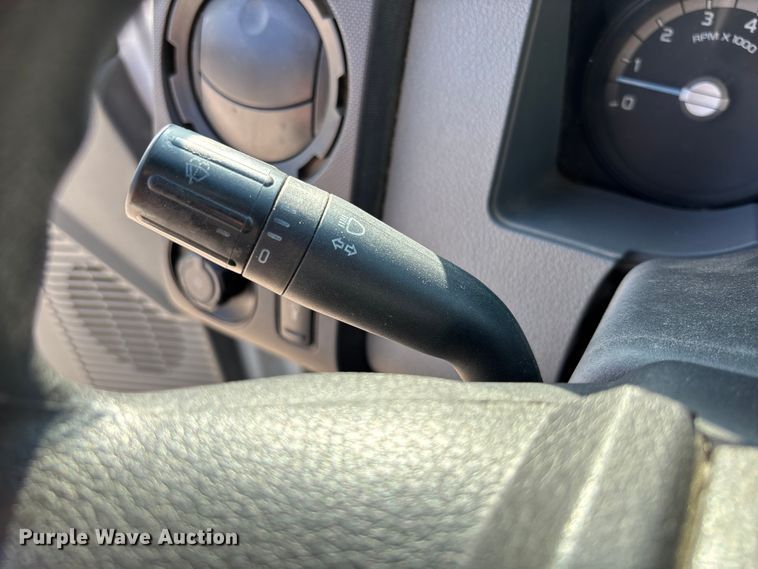 image for item EV3317 2012 Ford F250 Super Duty Extended Cab Utility Bed Pickup