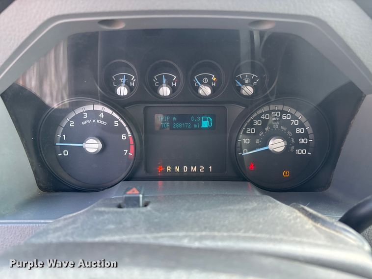 image for item EV3317 2012 Ford F250 Super Duty Extended Cab Utility Bed Pickup