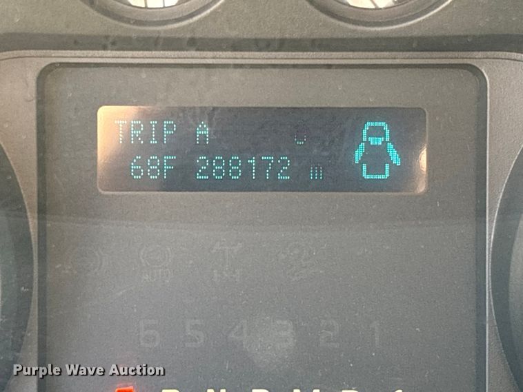 image for item EV3317 2012 Ford F250 Super Duty Extended Cab Utility Bed Pickup