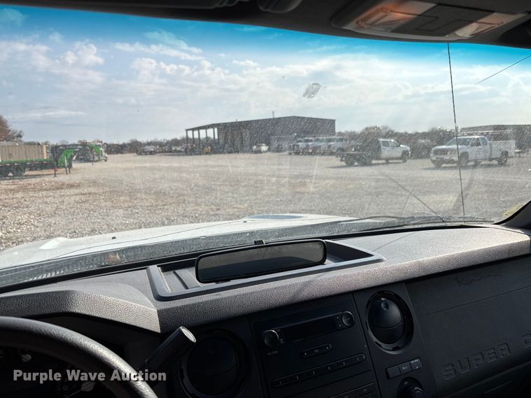 image for item EV3317 2012 Ford F250 Super Duty Extended Cab Utility Bed Pickup