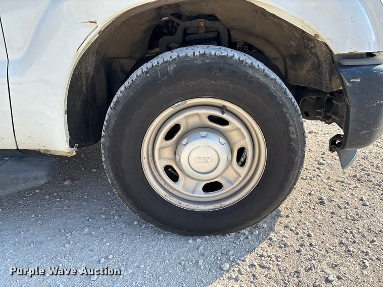 image for item EV3317 2012 Ford F250 Super Duty Extended Cab Utility Bed Pickup