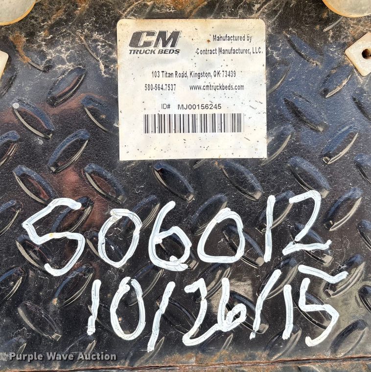 image for item EV3318 2015 GMC Sierra 3500 Crew Cab flatbed pickup truck