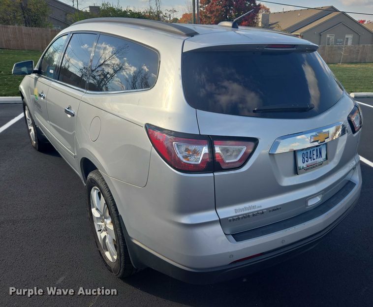 image for item EV5489 2017 Chevrolet Traverse LT SUV