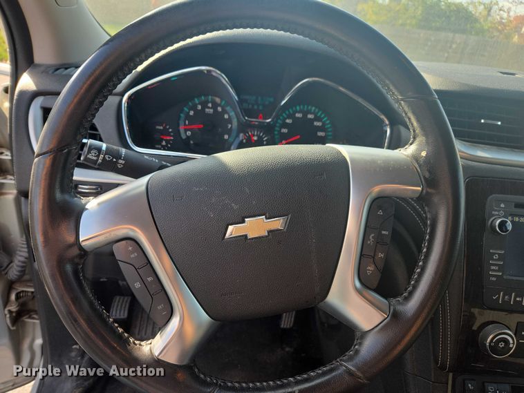 image for item EV5489 2017 Chevrolet Traverse LT SUV