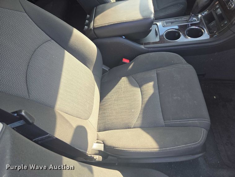 image for item EV5489 2017 Chevrolet Traverse LT SUV