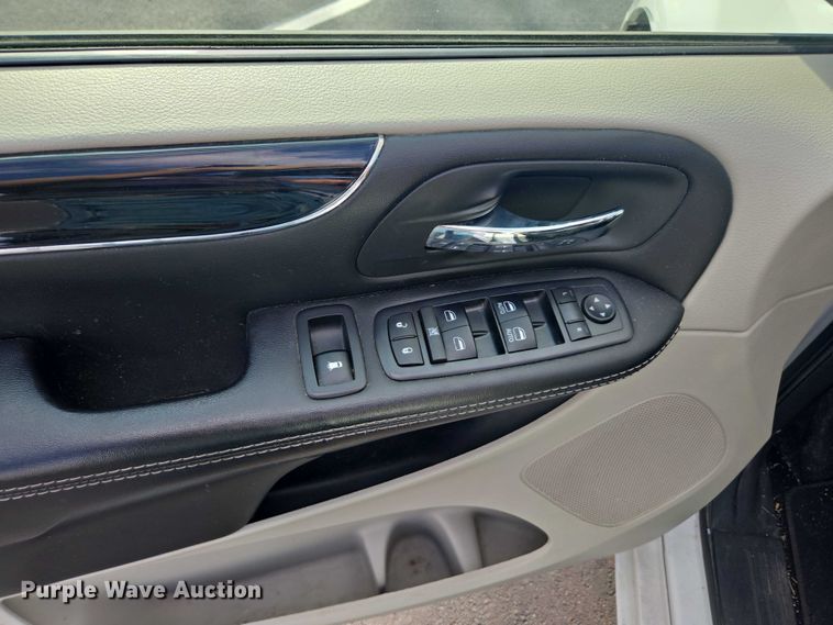 image for item EV5492 2018 Dodge Grand Caravan SXT SUV