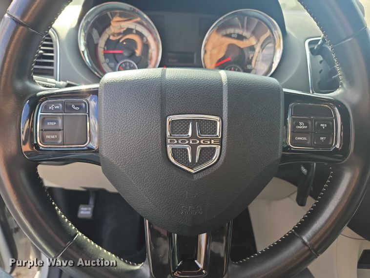 image for item EV5492 2018 Dodge Grand Caravan SXT SUV