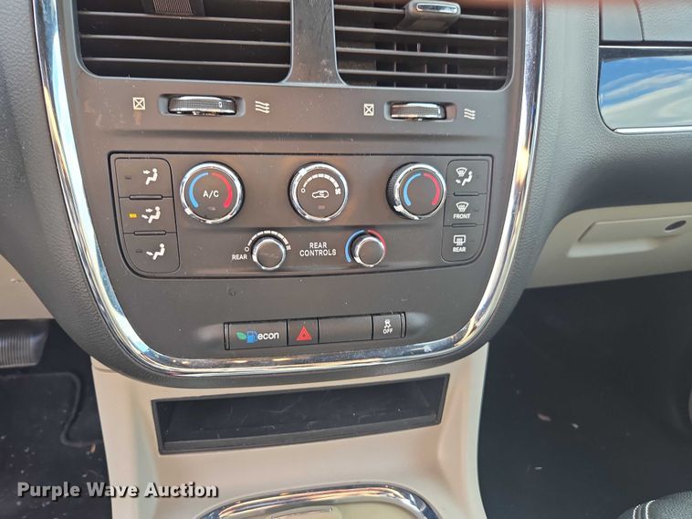 image for item EV5492 2018 Dodge Grand Caravan SXT SUV