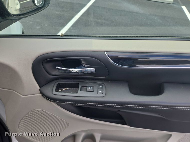 image for item EV5492 2018 Dodge Grand Caravan SXT SUV