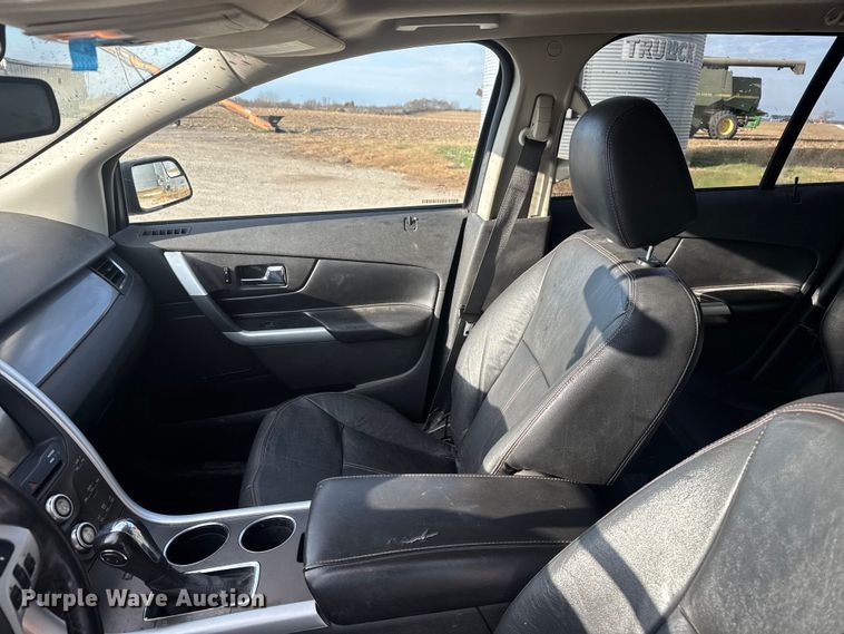 image for item FB4514 2012 Ford Edge SUV