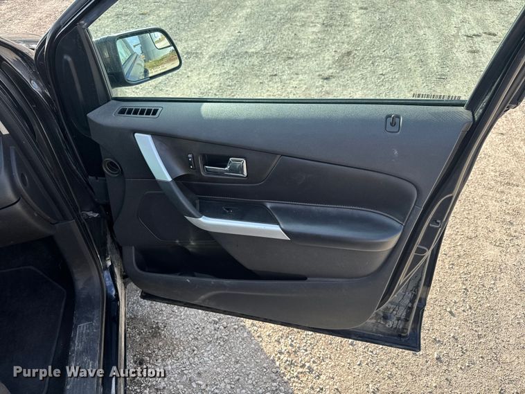 image for item FB4514 2012 Ford Edge SUV