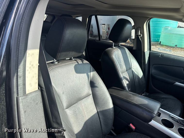 image for item FB4514 2012 Ford Edge SUV