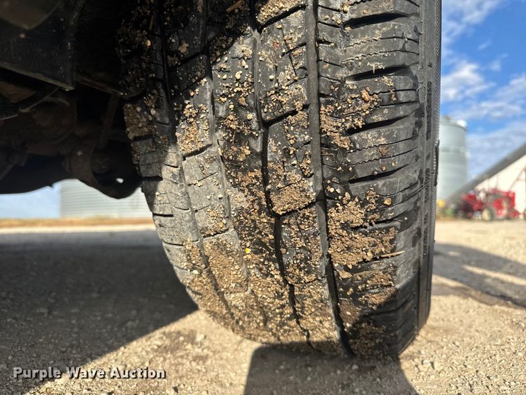 image for item FB4514 2012 Ford Edge SUV