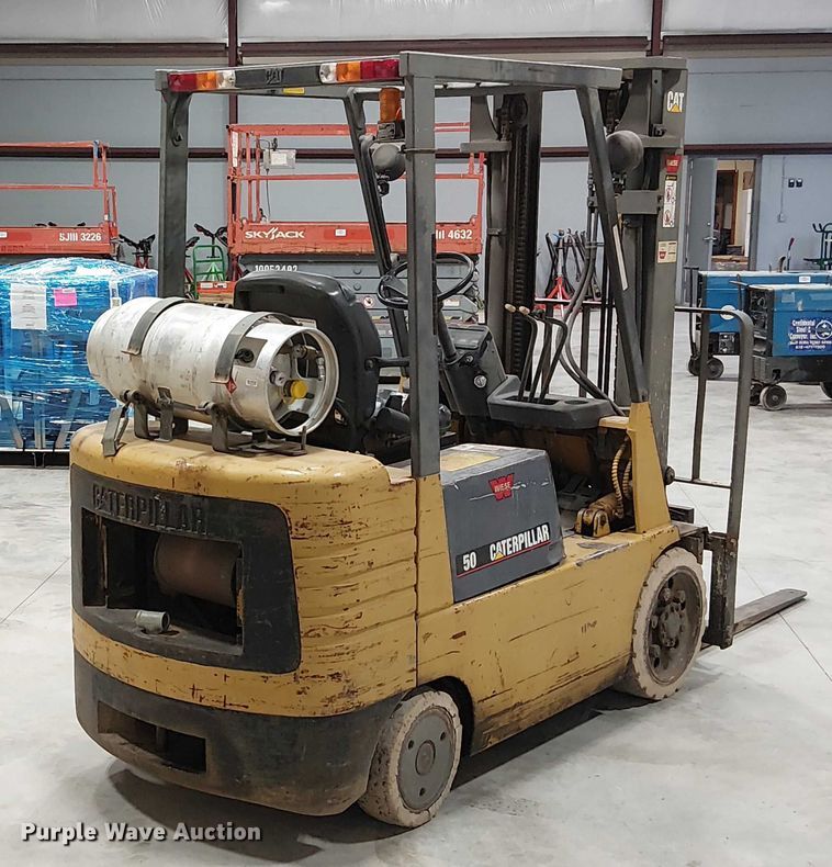 MONTACARGAS CATERPILLAR GC25