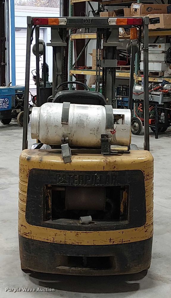 image for item FB4522 Caterpillar GC25 forklift