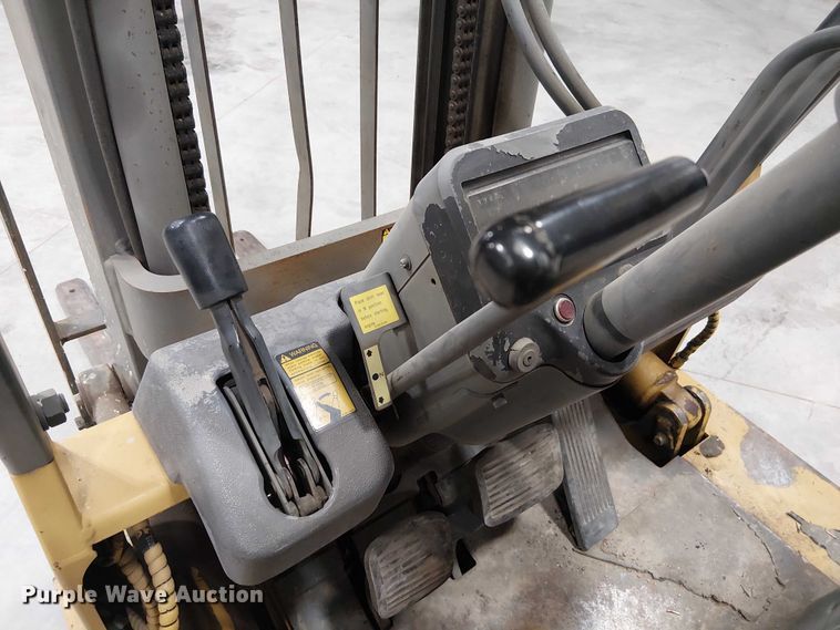 image for item FB4522 Caterpillar GC25 forklift