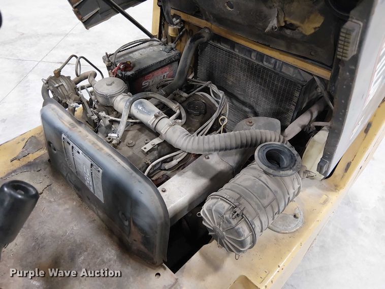 image for item FB4522 Caterpillar GC25 forklift