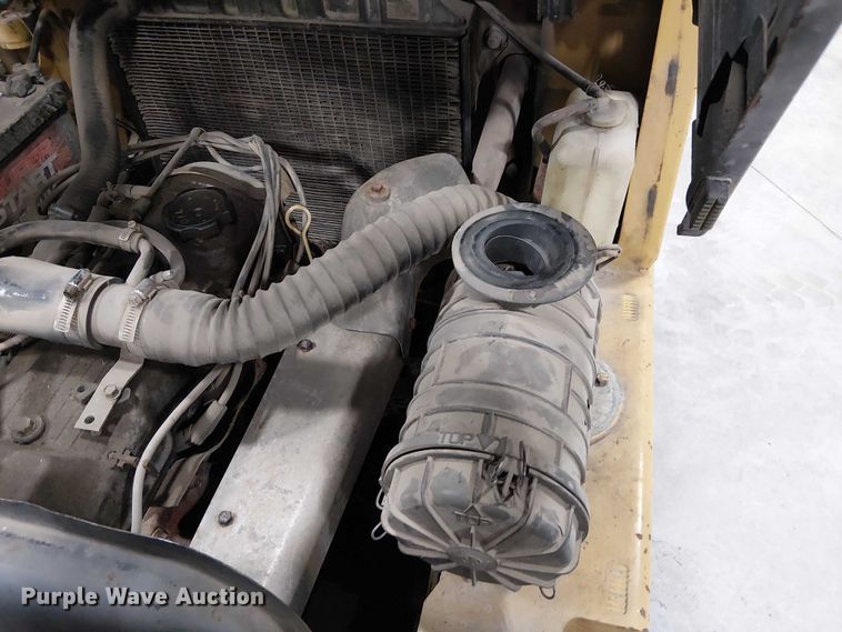 image for item FB4522 Caterpillar GC25 forklift