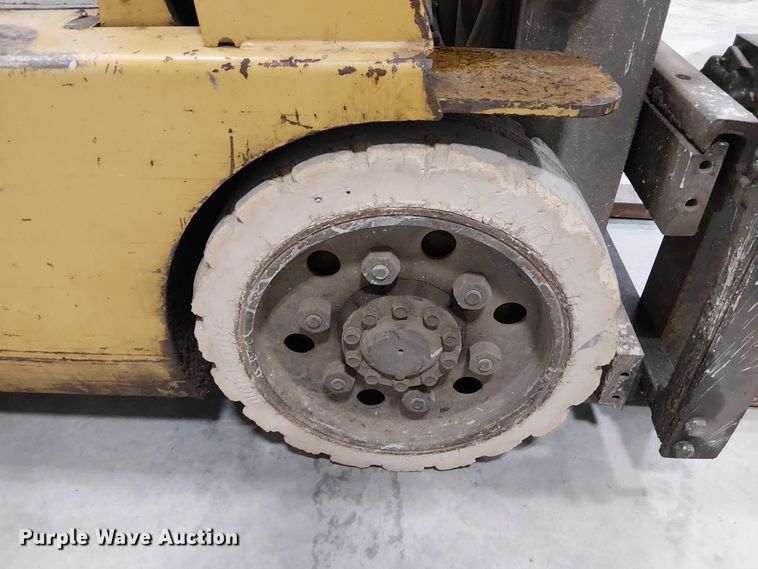 image for item FB4522 Caterpillar GC25 forklift