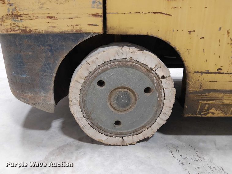 image for item FB4522 Caterpillar GC25 forklift