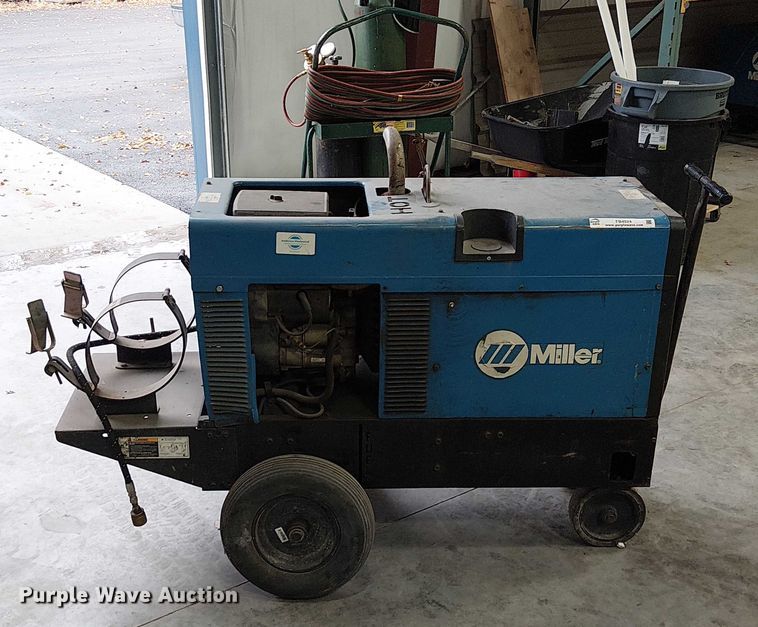 image for item FB4524 Miller Bobcat 250 welder