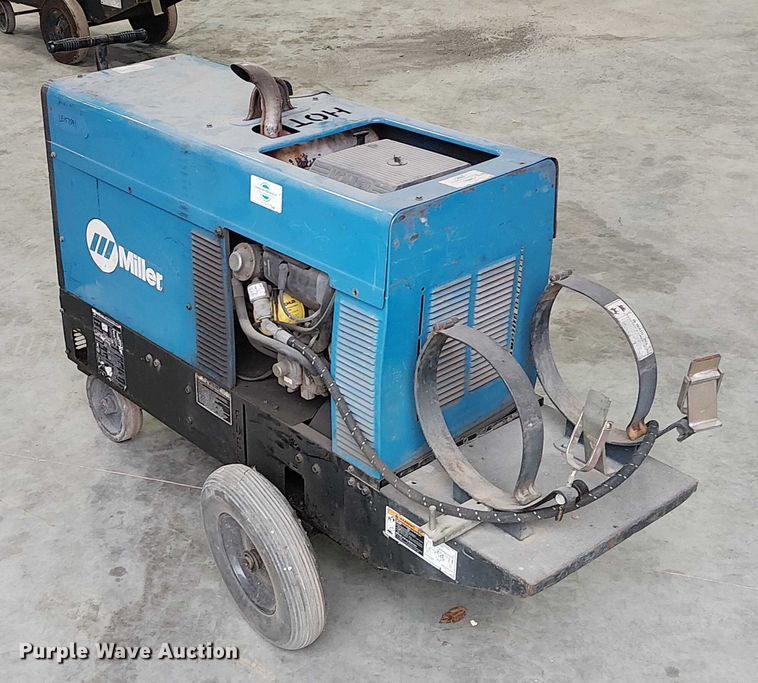 image for item FB4524 Miller Bobcat 250 welder