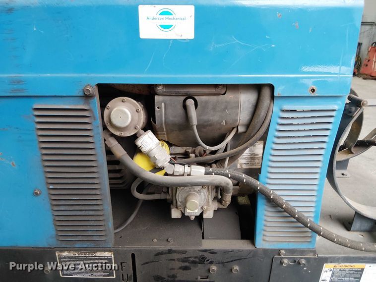 image for item FB4524 Miller Bobcat 250 welder