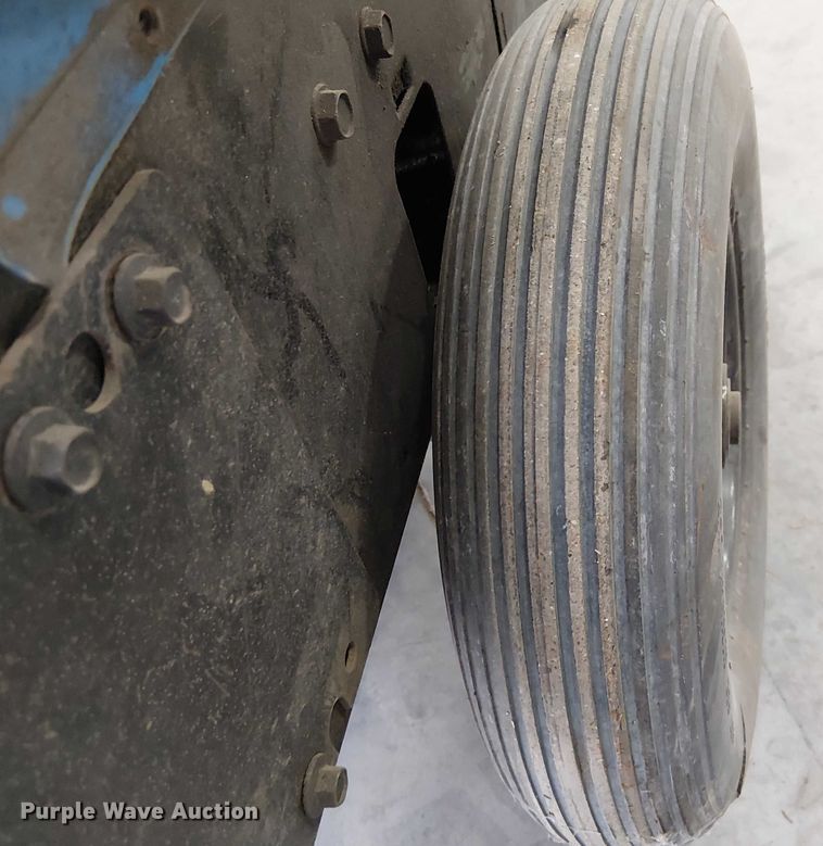 image for item FB4524 Miller Bobcat 250 welder