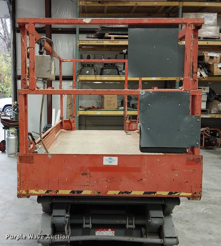 image for item FB4526 SkyJack SJIII 4632 scissor lift