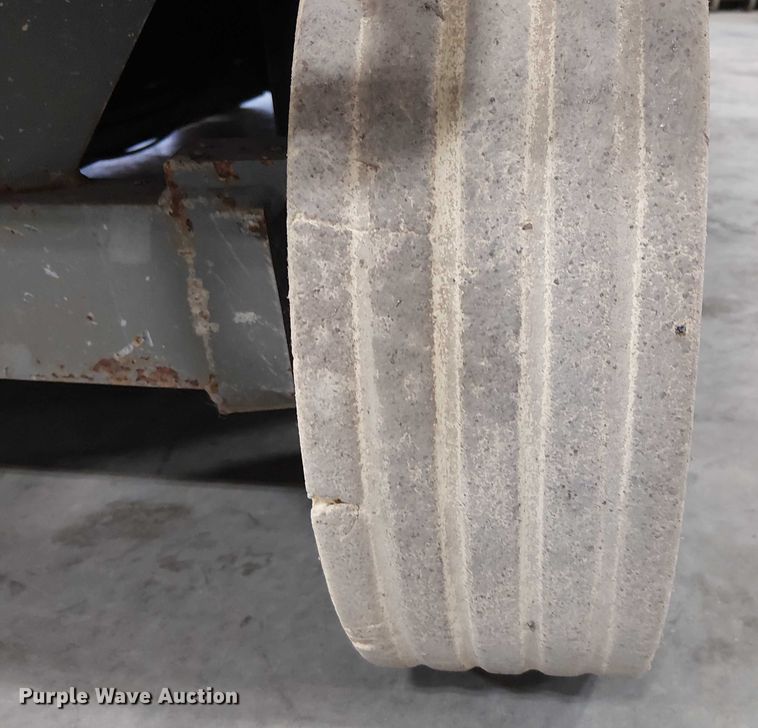 image for item FB4526 SkyJack SJIII 4632 scissor lift