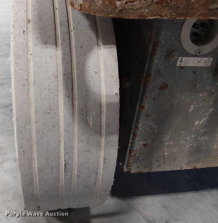 image for item FB4526 SkyJack SJIII 4632 scissor lift