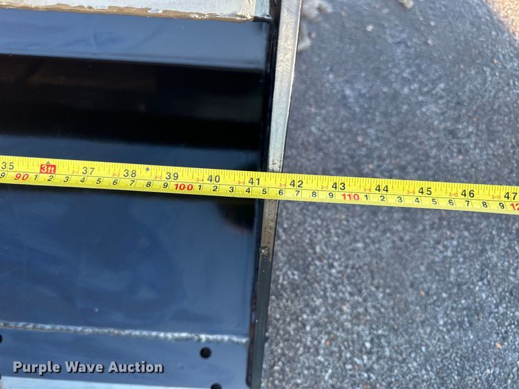 image for item FG1511 GIYI 360T compact utility loader