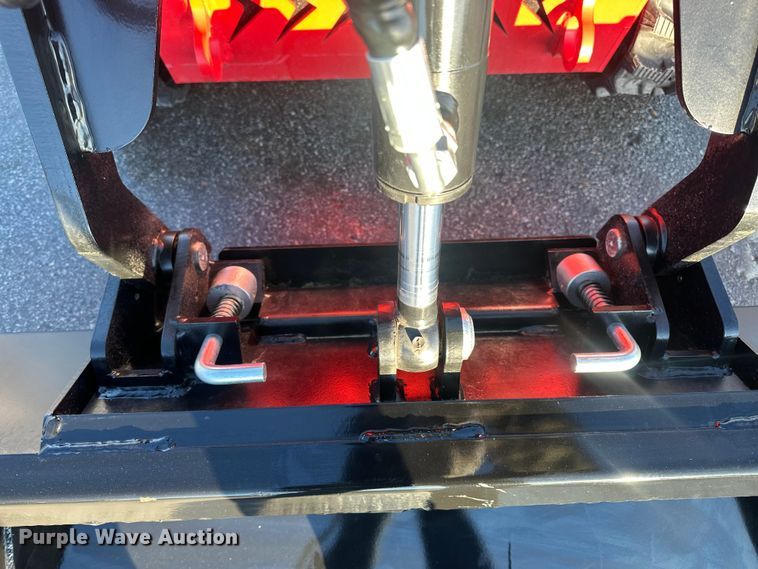 image for item FG1511 GIYI 360T compact utility loader