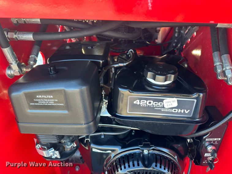 image for item FG1511 GIYI 360T compact utility loader