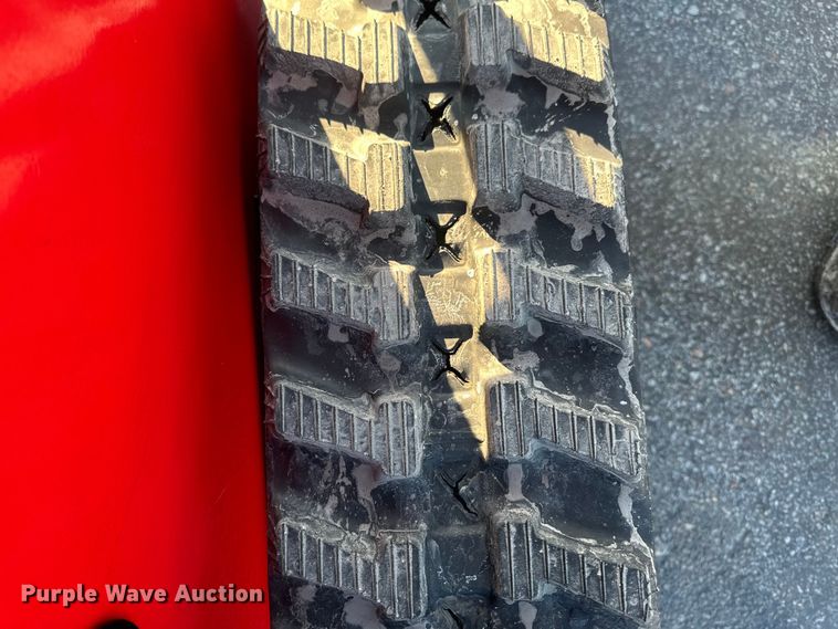 image for item FG1511 GIYI 360T compact utility loader