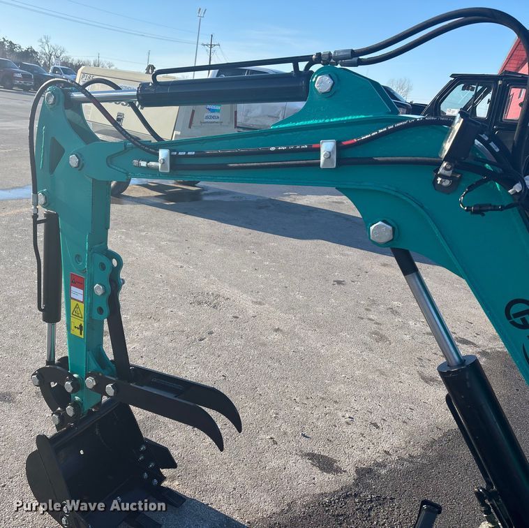 image for item FG1512 CFG Industrial MH12RX mini excavator