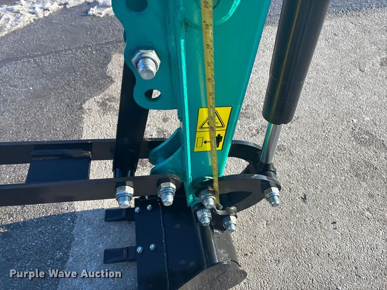 image for item FG1512 CFG Industrial MH12RX mini excavator