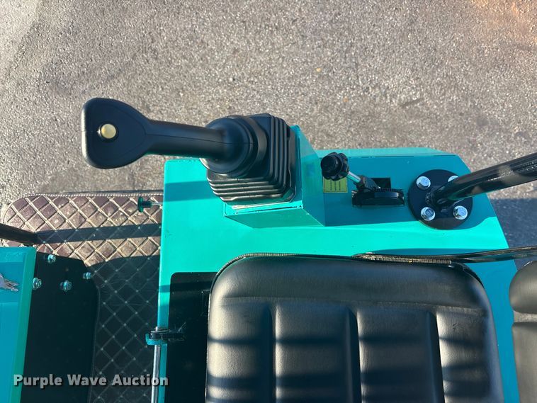 image for item FG1512 CFG Industrial MH12RX mini excavator