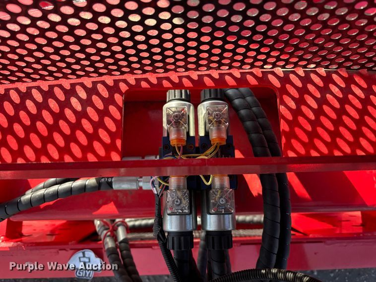 image for item FG1513 GIYI TS29 skid steer tree shear