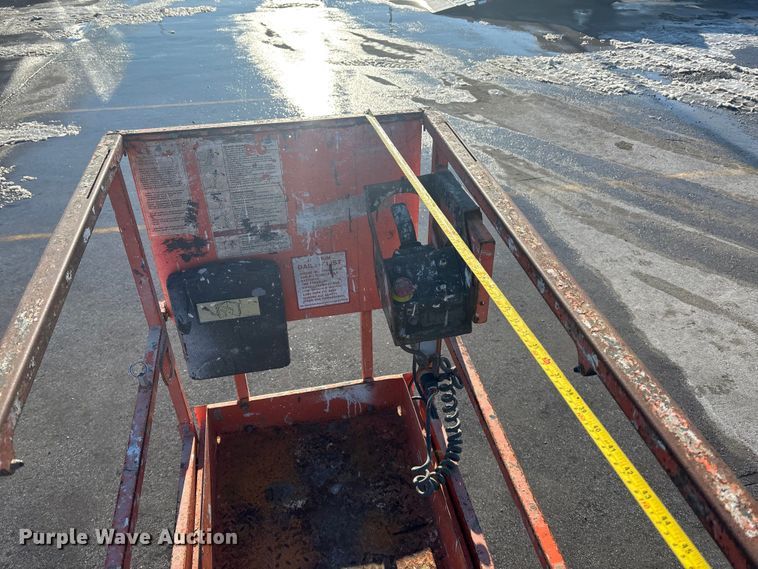 image for item FG1515 2016 JLG 1932RS scissor lift