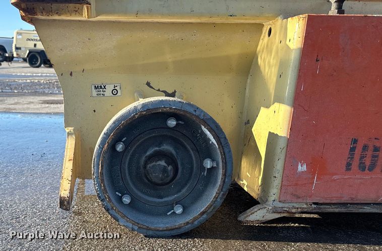 image for item FG1515 2016 JLG 1932RS scissor lift