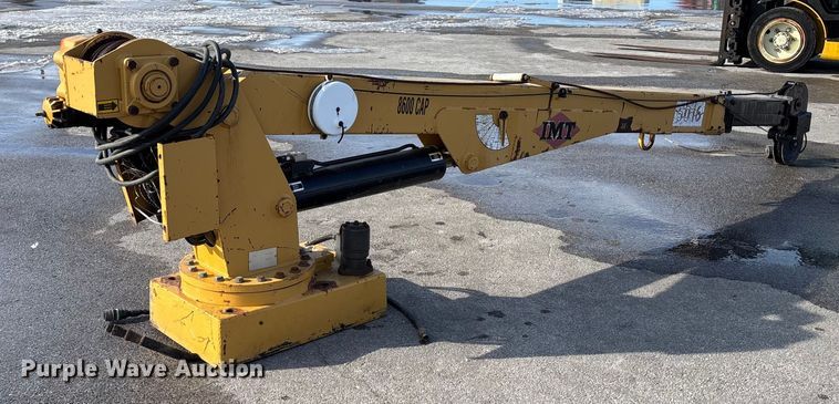 image for item FG1522 IMT 5016 crane