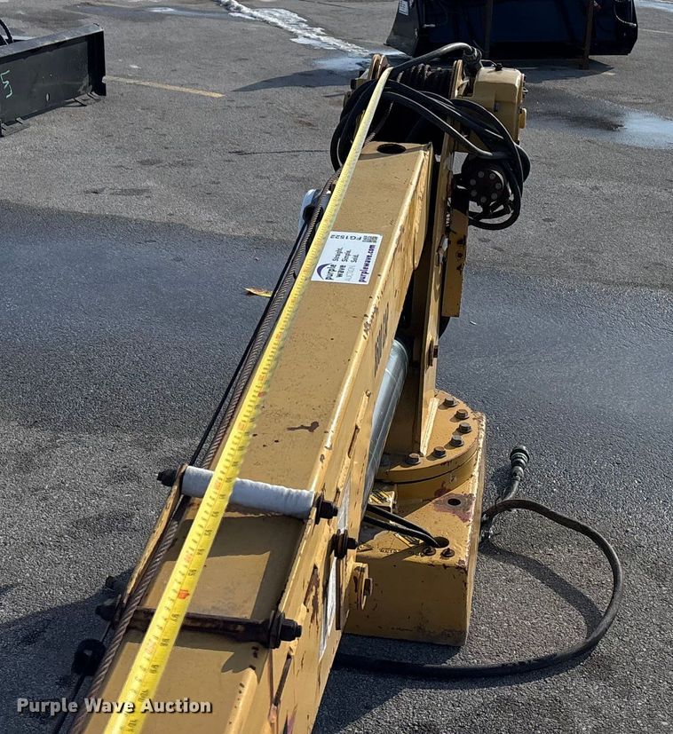 image for item FG1522 IMT 5016 crane