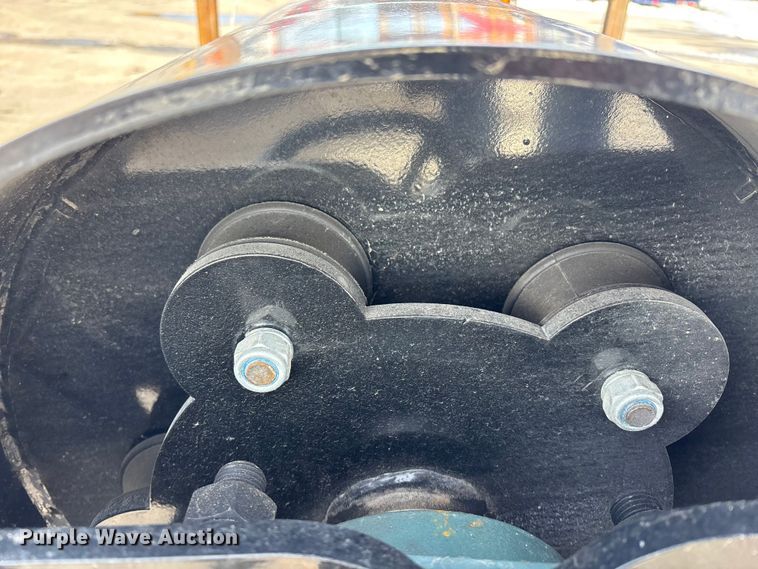 image for item FG1526 GIYI VR 59 skid steer vibratory roller