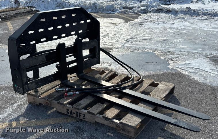 image for item FG1527 Side Shift SF60 skid steer forks