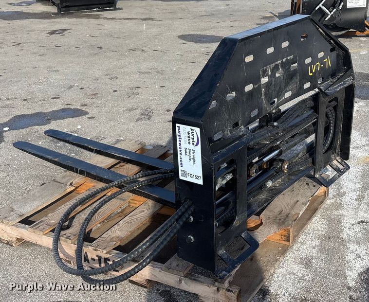 image for item FG1527 Side Shift SF60 skid steer forks