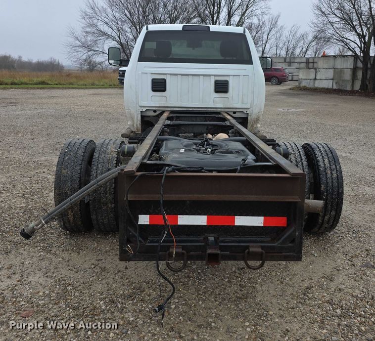 image for item FI0664 2018 RAM 3500HD pickup truck cab and chassis
