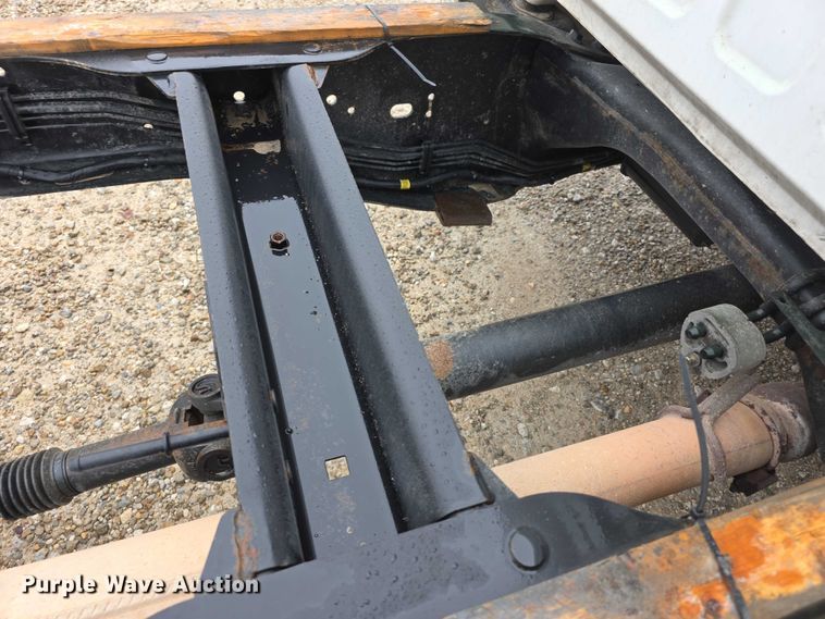 image for item FI0664 2018 RAM 3500HD pickup truck cab and chassis