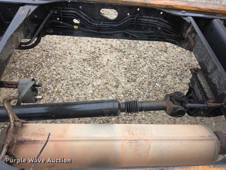 image for item FI0664 2018 RAM 3500HD pickup truck cab and chassis