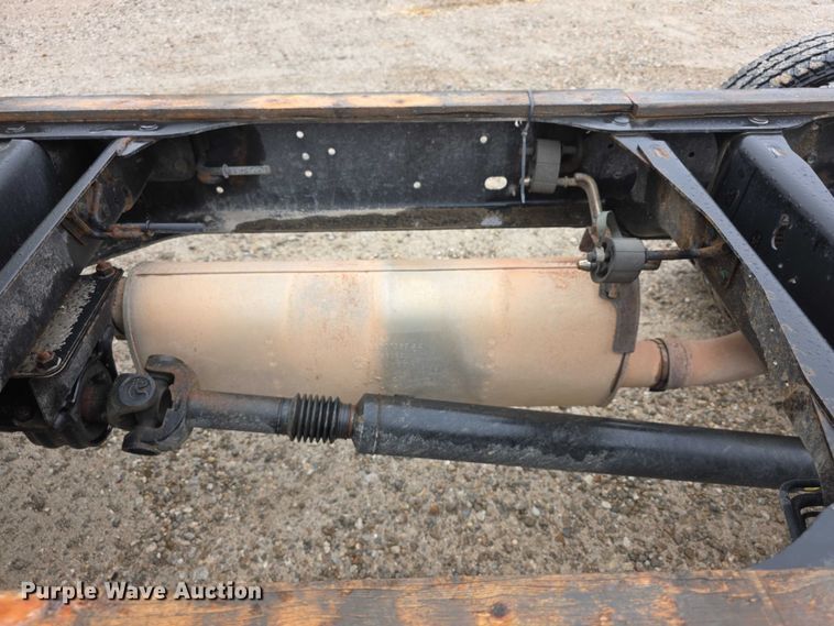 image for item FI0664 2018 RAM 3500HD pickup truck cab and chassis